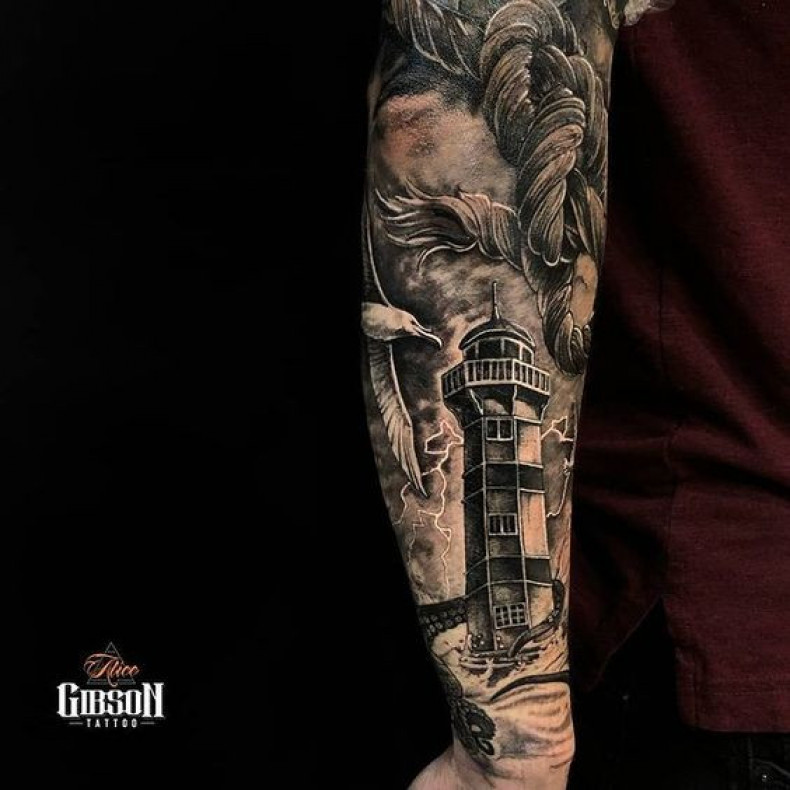 Мужские блэк энд грей башня, photo - Тату мастер Barb Tattoo