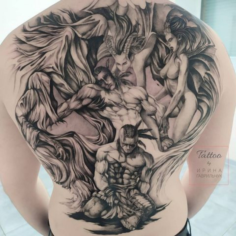 Мужские большие гравюра, photo - Тату мастер Barb Tattoo