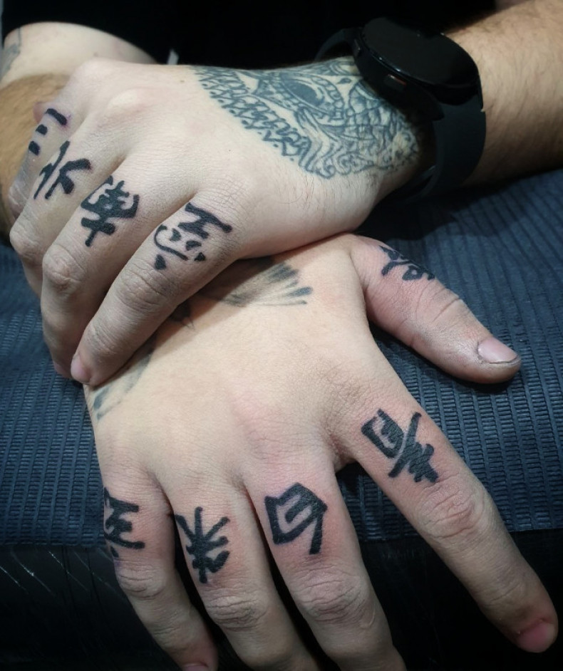 Fingerarbeit. 10 Finger, Gesamtkosten 4200 UAH., photo - Tattoo-Meister Barb Tattoo