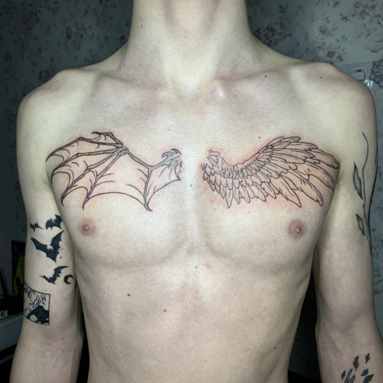 Męski skrzydła klatka piersiowa, photo - Tatuażysta Barb Tattoo