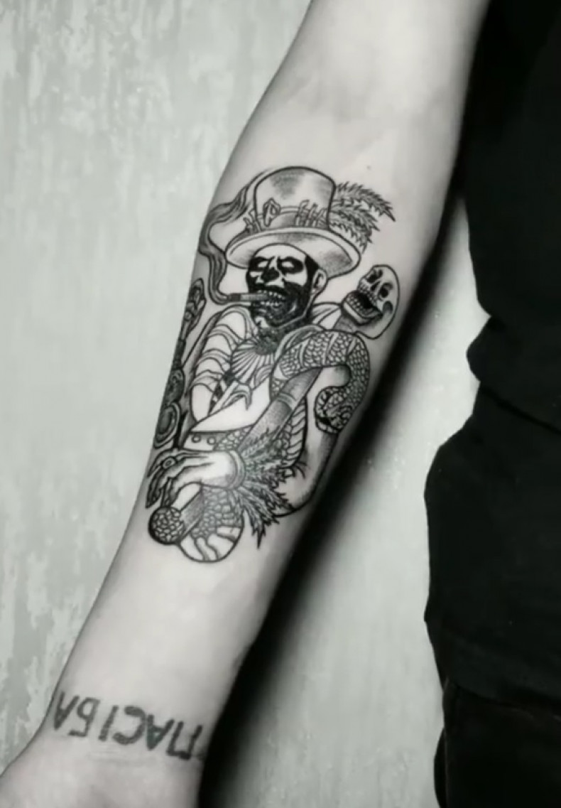 Men forearm horror, photo - Tattoo Master Barb Tattoo