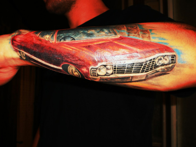 Men arm car, photo - Tattoo Master Barb Tattoo