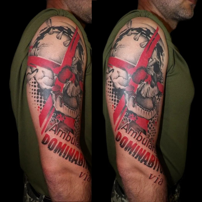  , photo - Tatuażysta Barb Tattoo