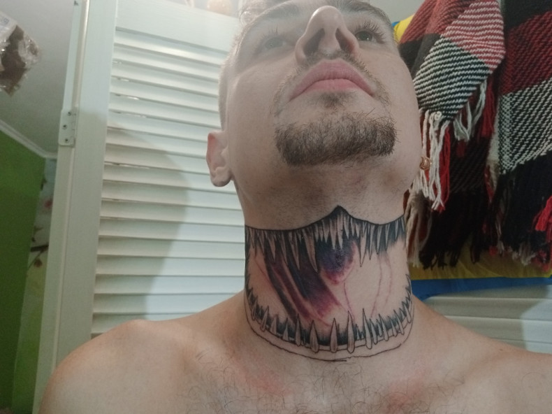 Men neck horror, photo - Tattoo Master Barb Tattoo