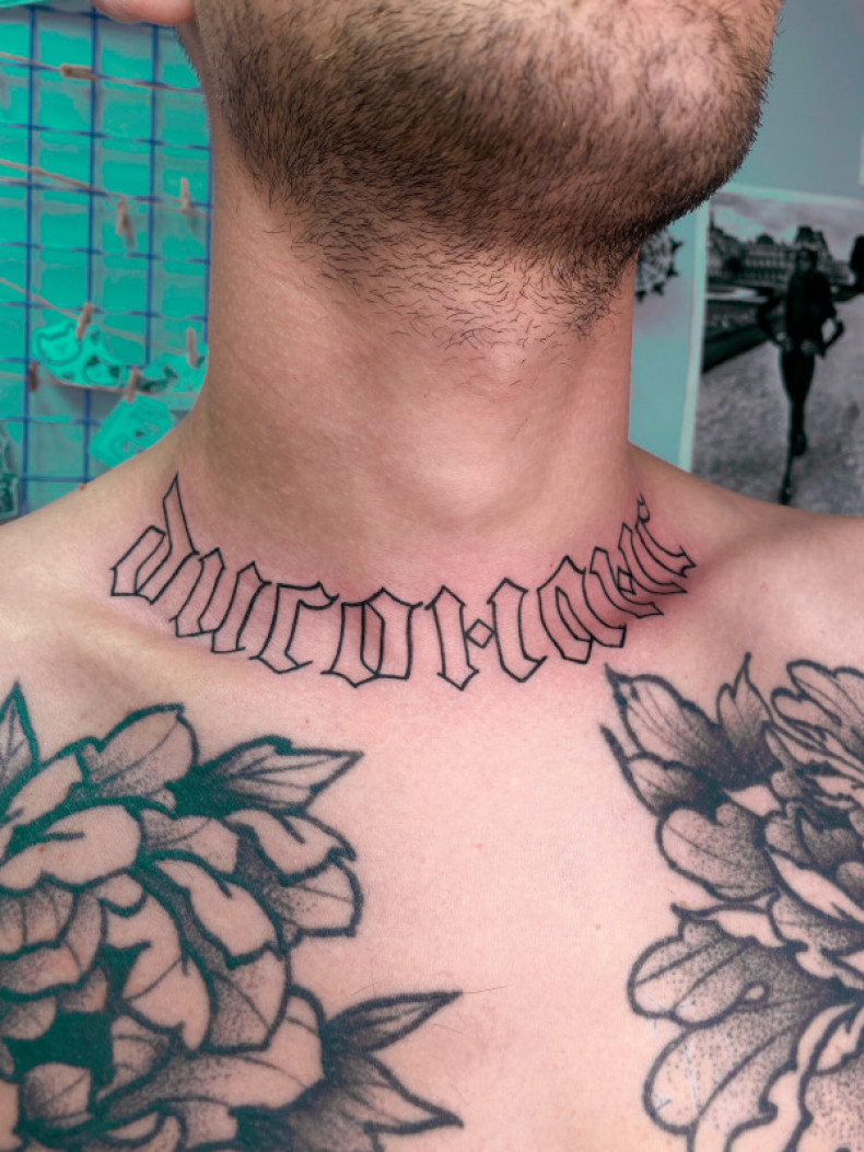 Men lettering neck, photo - Tattoo Master Barb Tattoo