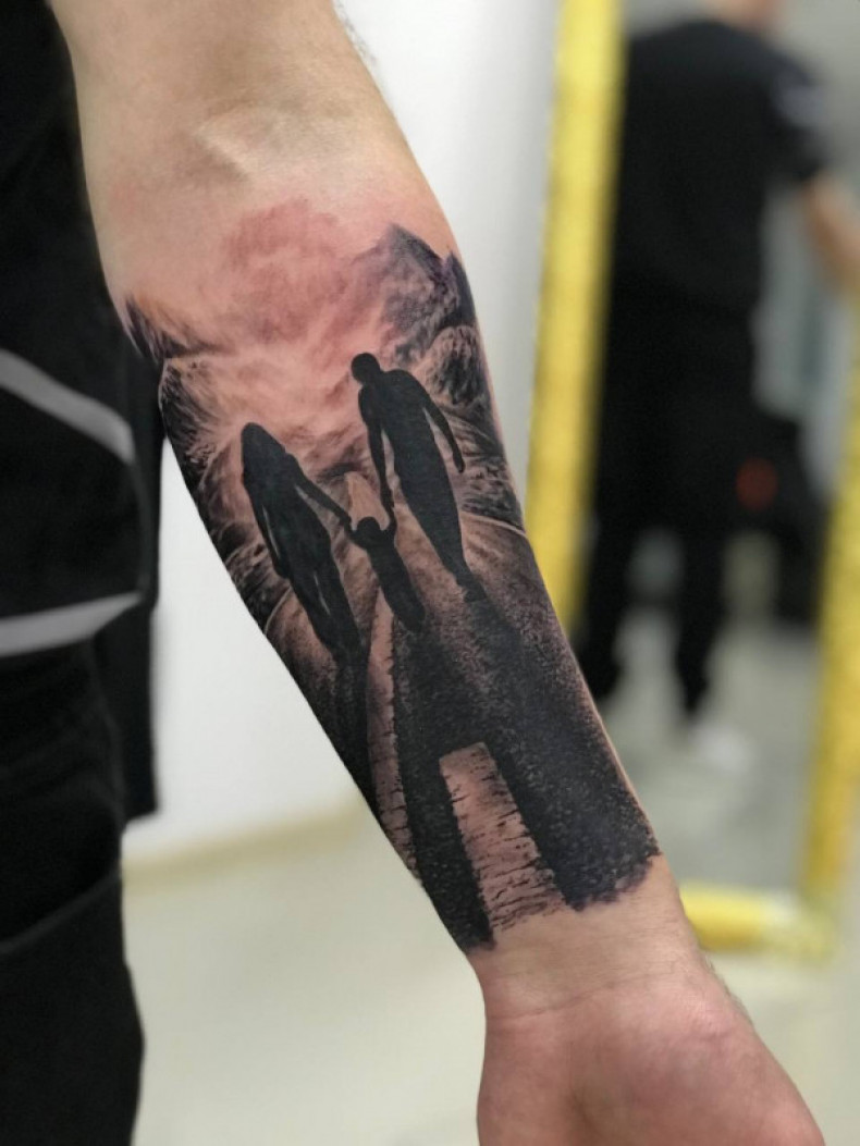 Men road forearm, photo - Tattoo Master Barb Tattoo