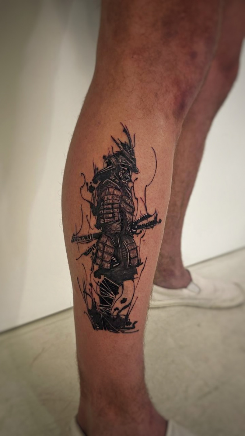 Men leg samurai, photo - Tattoo Master Barb Tattoo