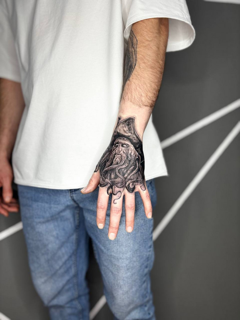  #татукиев #татукиев, photo - Тату мастер Barb Tattoo