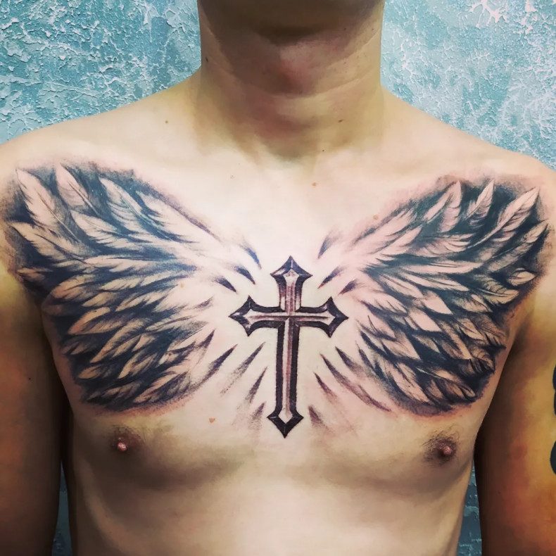 Męski krzyż skrzydła, photo - Tatuażysta Barb Tattoo