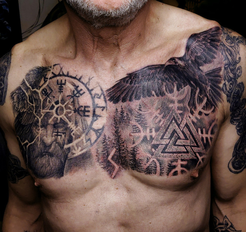 Męski agiszjalm valknut, photo - Tatuażysta Barb Tattoo