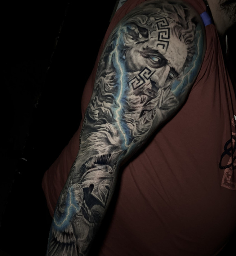 Męski Zeus rękaw, photo - Tatuażysta Barb Tattoo