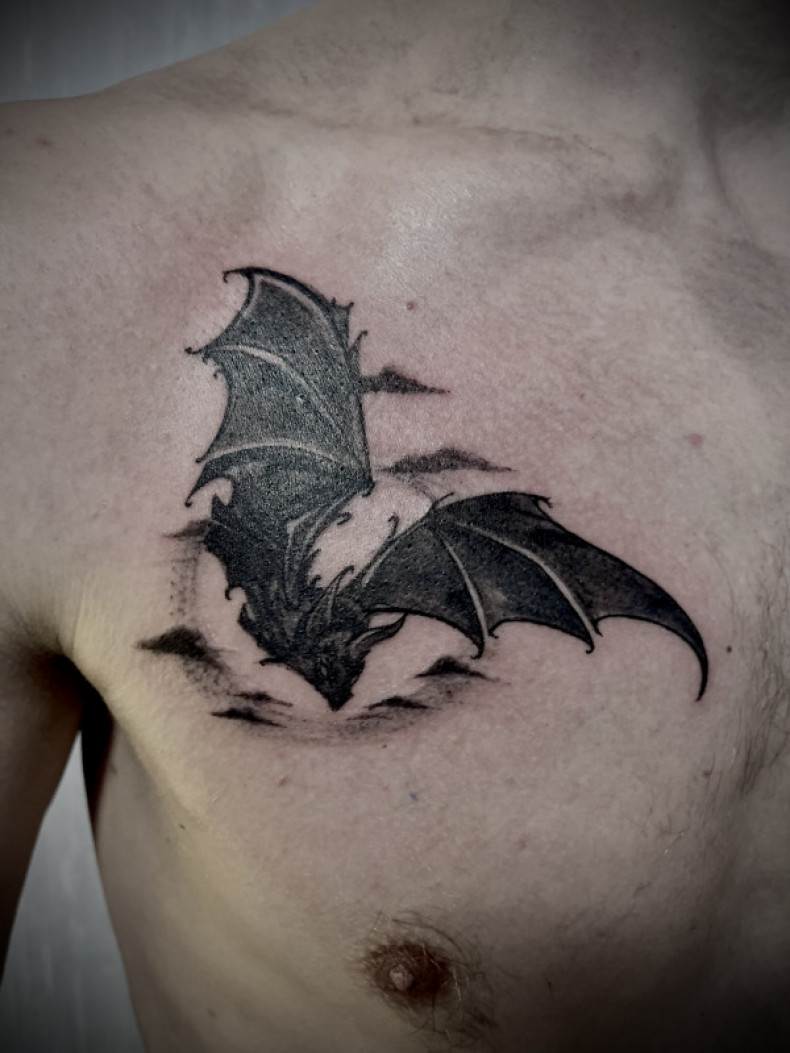 Men bat chest, photo - Tattoo Master Barb Tattoo