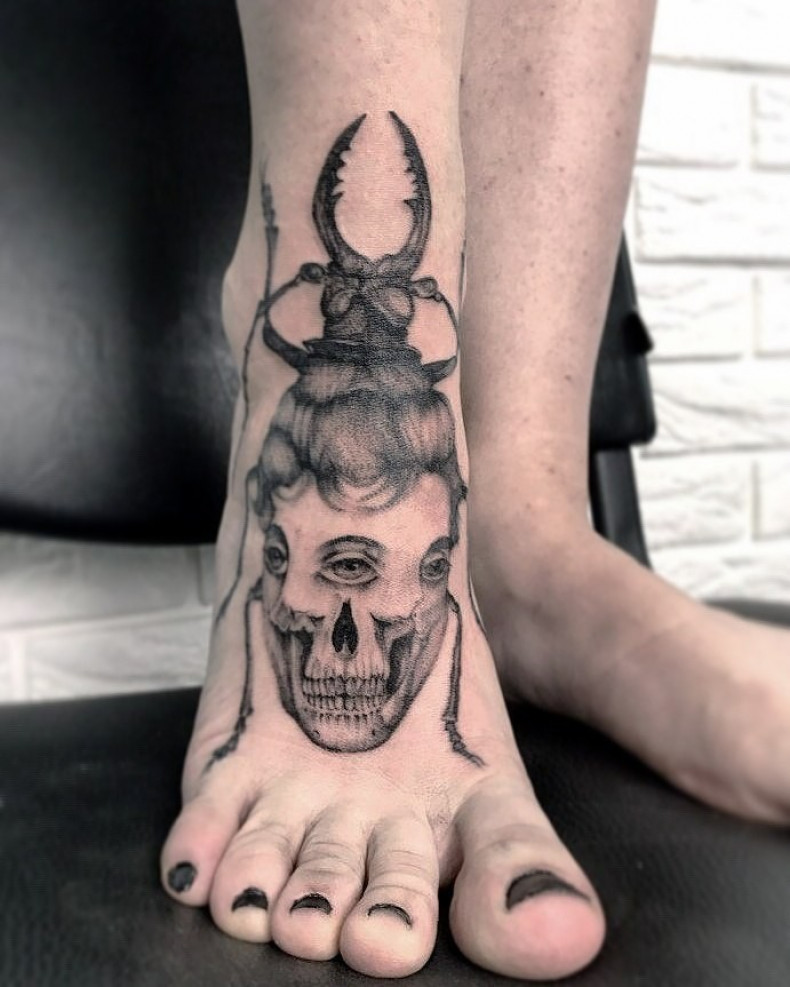 Damski Dotwork zuk, photo - Tatuażysta Barb Tattoo