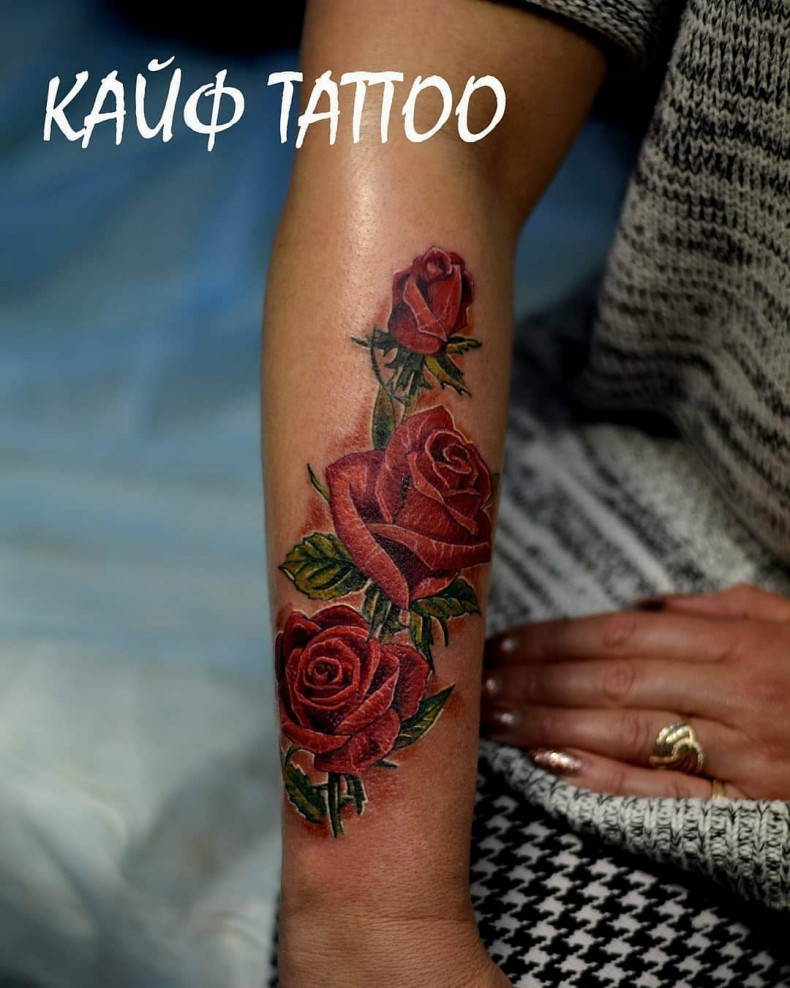 Damski przedramię realizm, photo - Tatuażysta Barb Tattoo