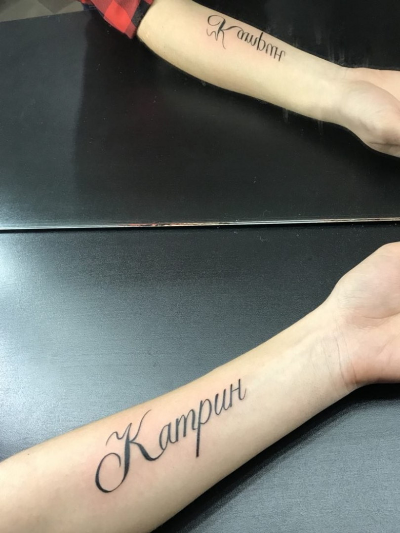 Женские имя на предплечье, photo - Тату мастер Barb Tattoo