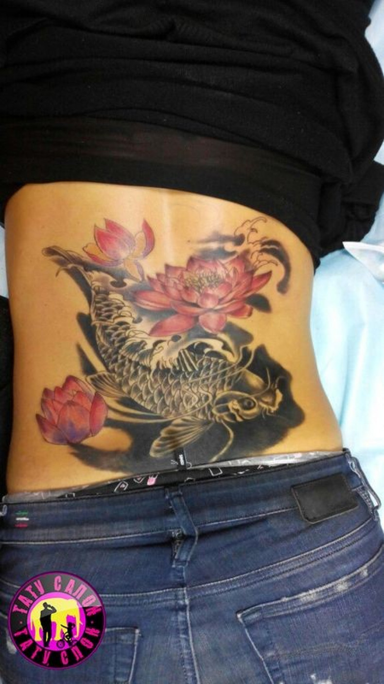 Women carp lotus flower, photo - Tattoo Master Barb Tattoo