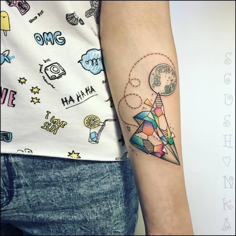 Damski akwarela księżyc, photo - Tatuażysta Barb Tattoo