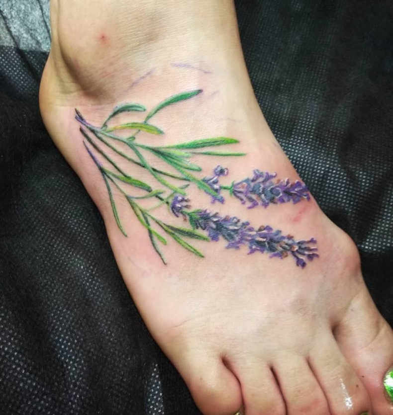 Women watercolor branch, photo - Tattoo Master Barb Tattoo