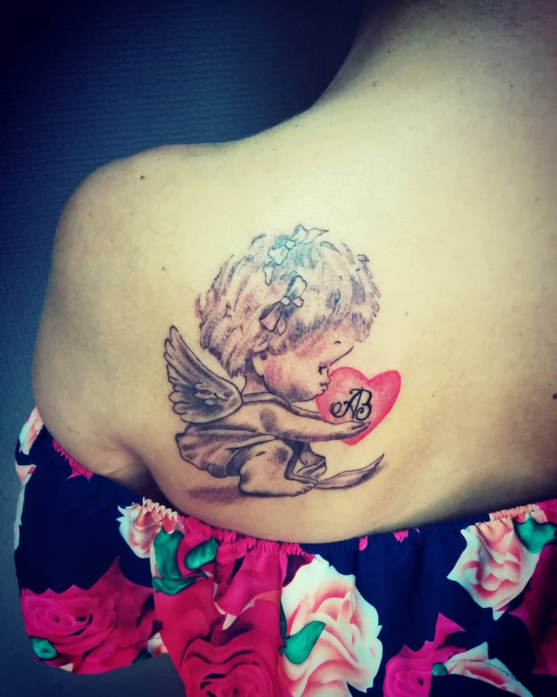 Damski anioł amorek, photo - Tatuażysta Barb Tattoo