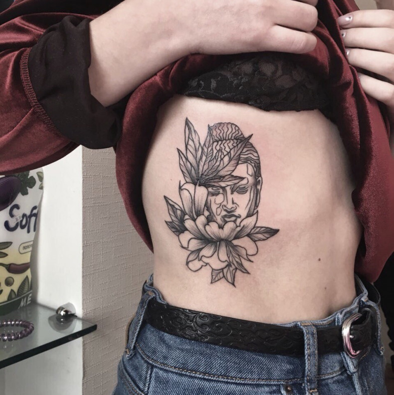 Damski Budda whip shading, photo - Tatuażysta Barb Tattoo