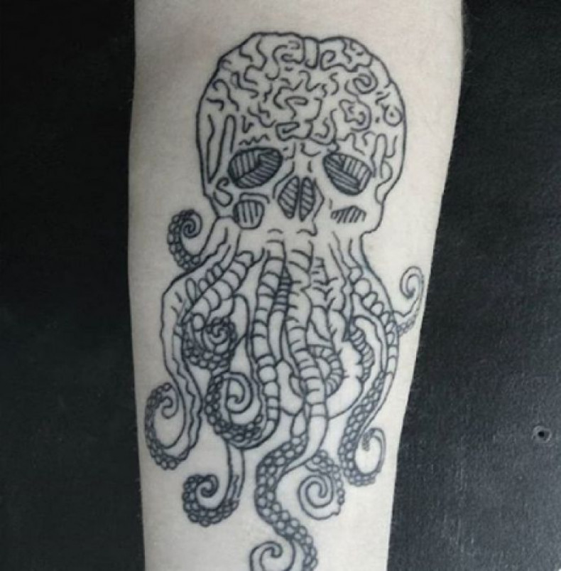 Frauen unterarm oktopus, photo - Tattoo-Meister Barb Tattoo