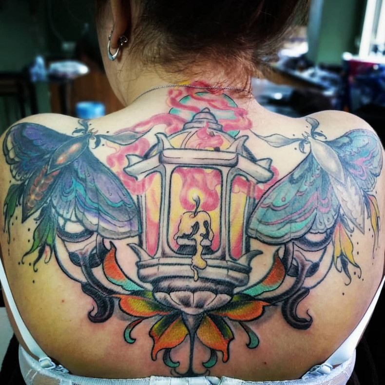 Frauen schmetterling groß, photo - Tattoo-Meister Barb Tattoo