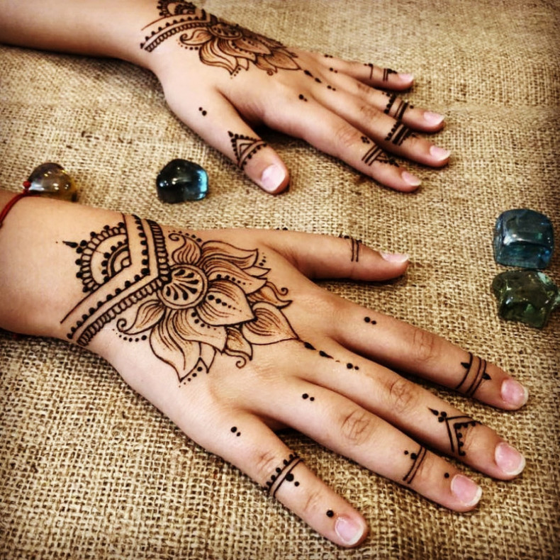 Women lace lotus flower, photo - Tattoo Master Barb Tattoo