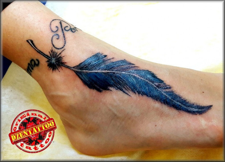 Women foot ankle, photo - Tattoo Master Barb Tattoo