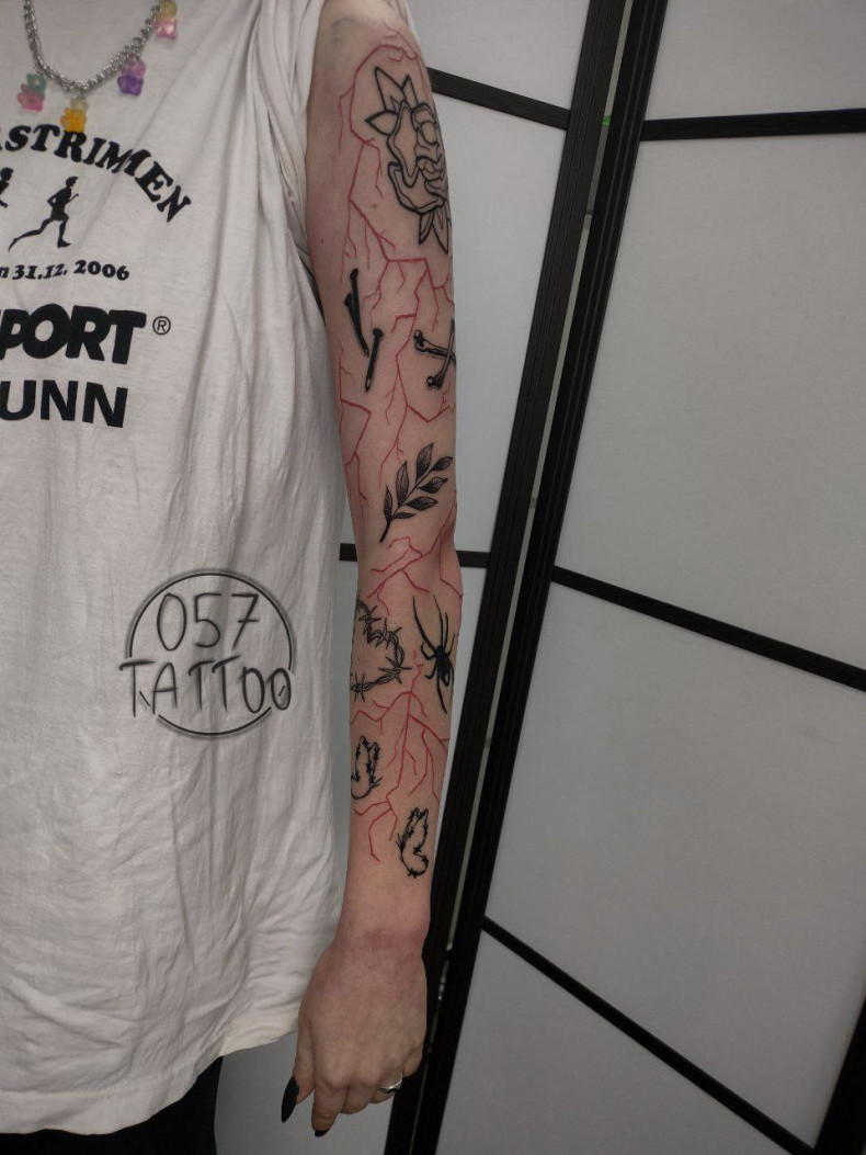 Damski błyskawica rękaw, photo - Tatuażysta Barb Tattoo