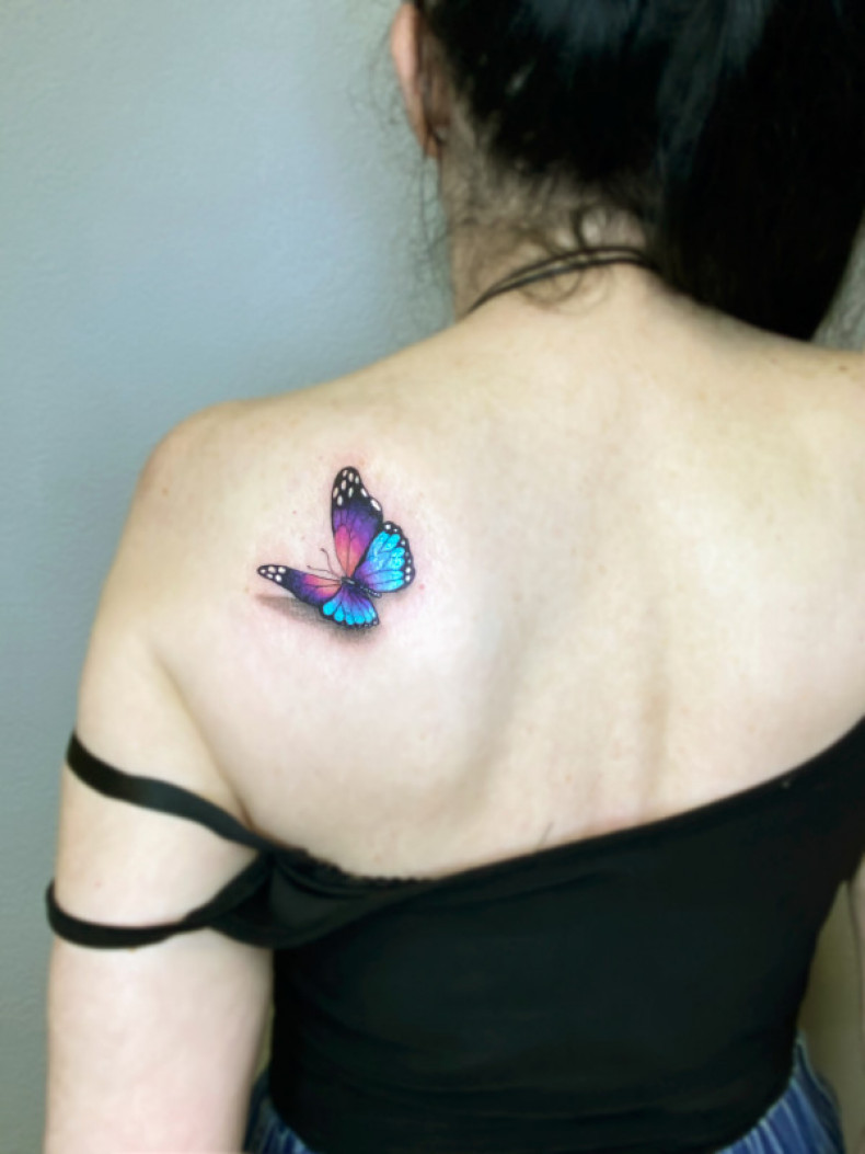 Damski 3d motyl, photo - Tatuażysta Barb Tattoo