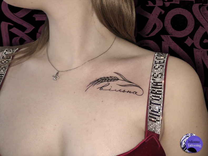 Женские колос на ключице, photo - Тату мастер Barb Tattoo