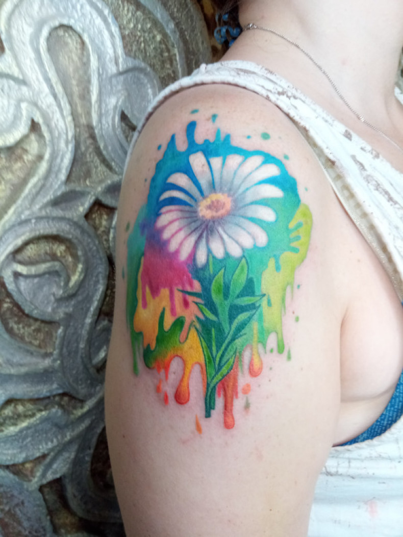 Women watercolor shoulder, photo - Tattoo Master Barb Tattoo