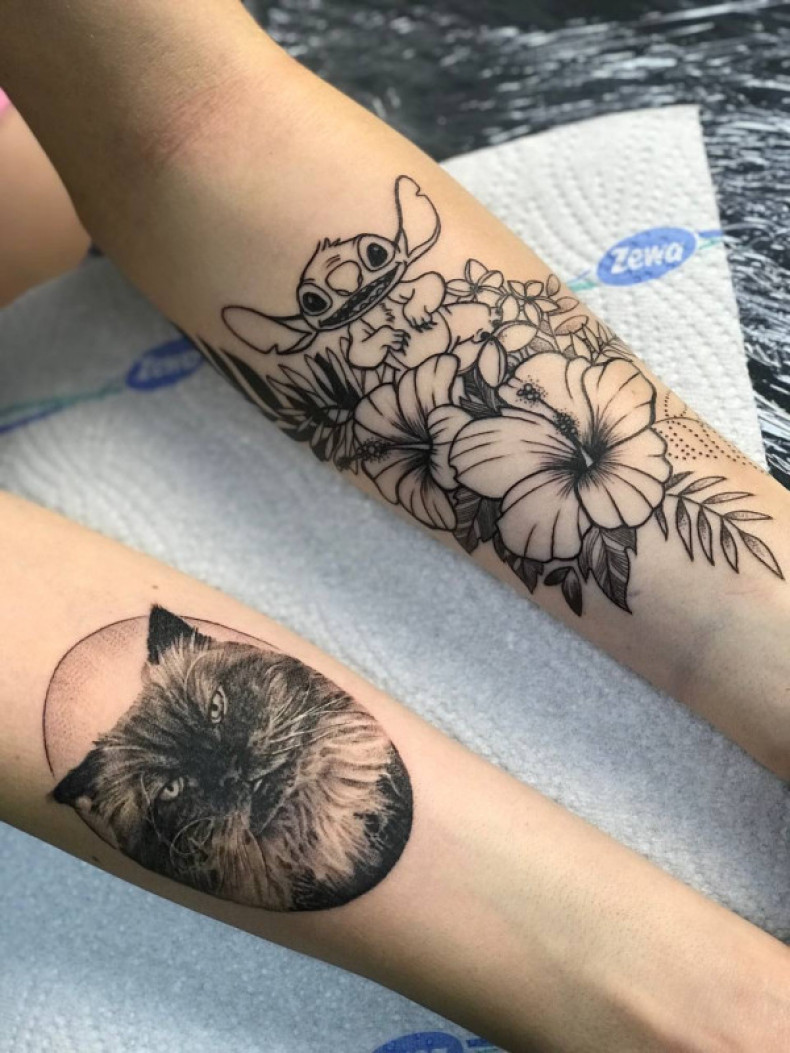 Frauen Arm Katze, photo - Tattoo-Meister Barb Tattoo