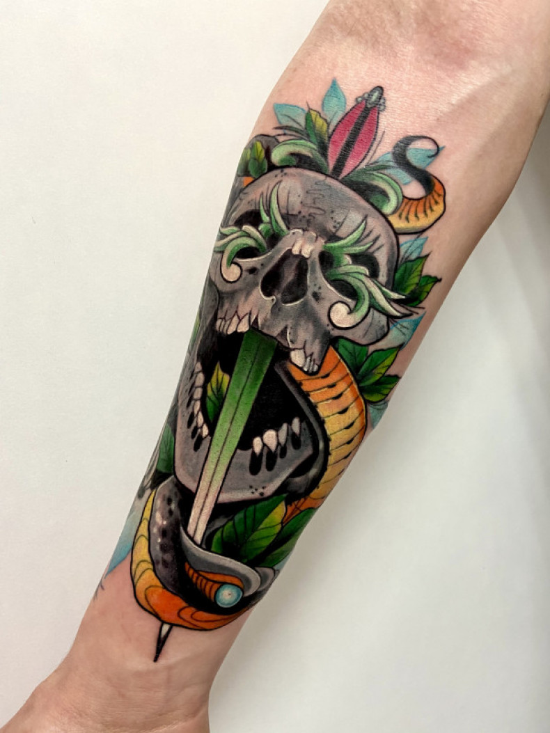 Snake sword colorful, photo - Tattoo Master Barb Tattoo