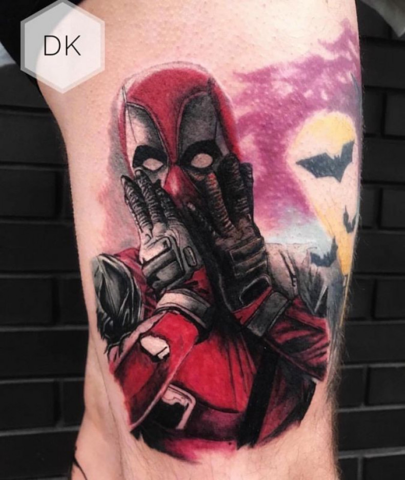 Na ramieniu Deadpool marvel, photo - Tatuażysta Barb Tattoo