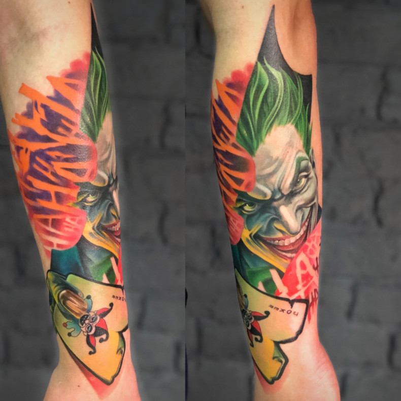 Arm joker new school, photo - Tattoo Master Barb Tattoo