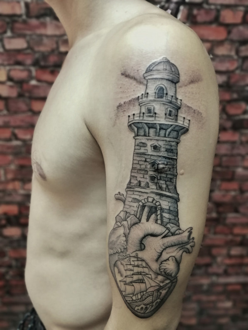 На руке башня маяк, photo - Тату мастер Barb Tattoo