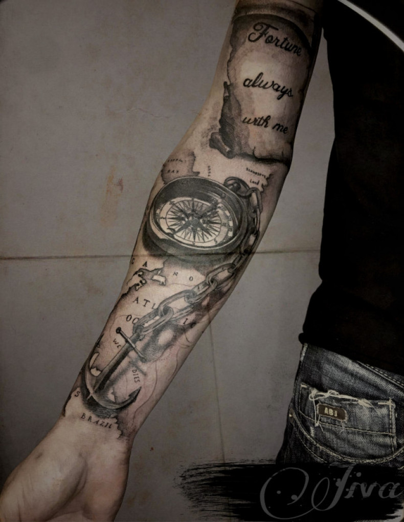 Arm compass anchor, photo - Tattoo Master Barb Tattoo