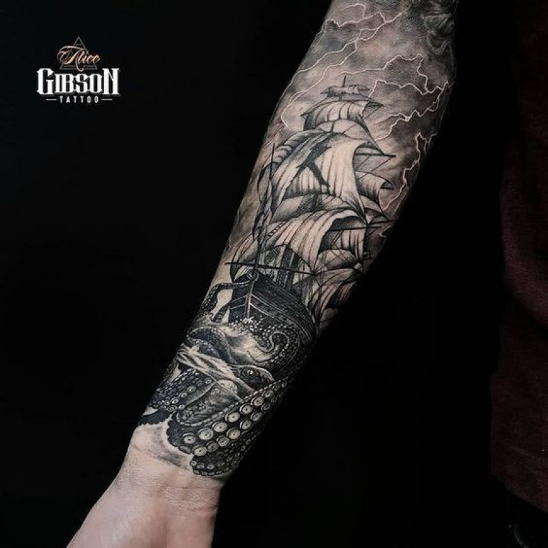 Arm black and grey ship, photo - Tattoo Master Barb Tattoo