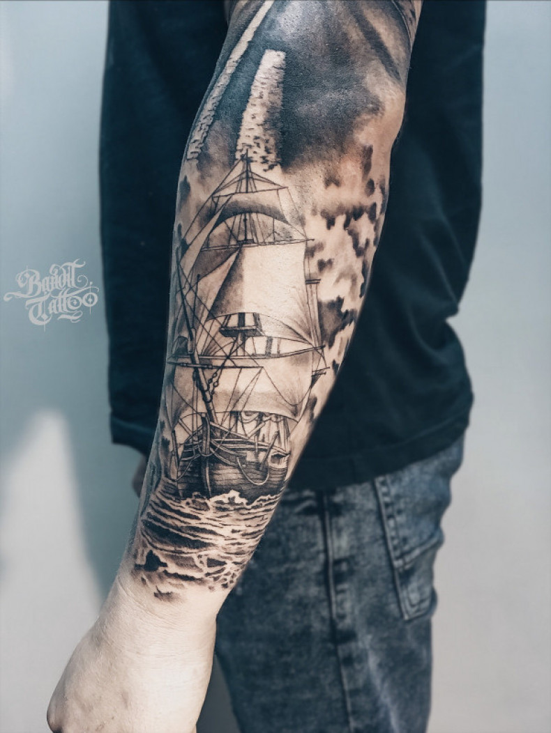 Arm ship sailboat, photo - Tattoo Master Barb Tattoo