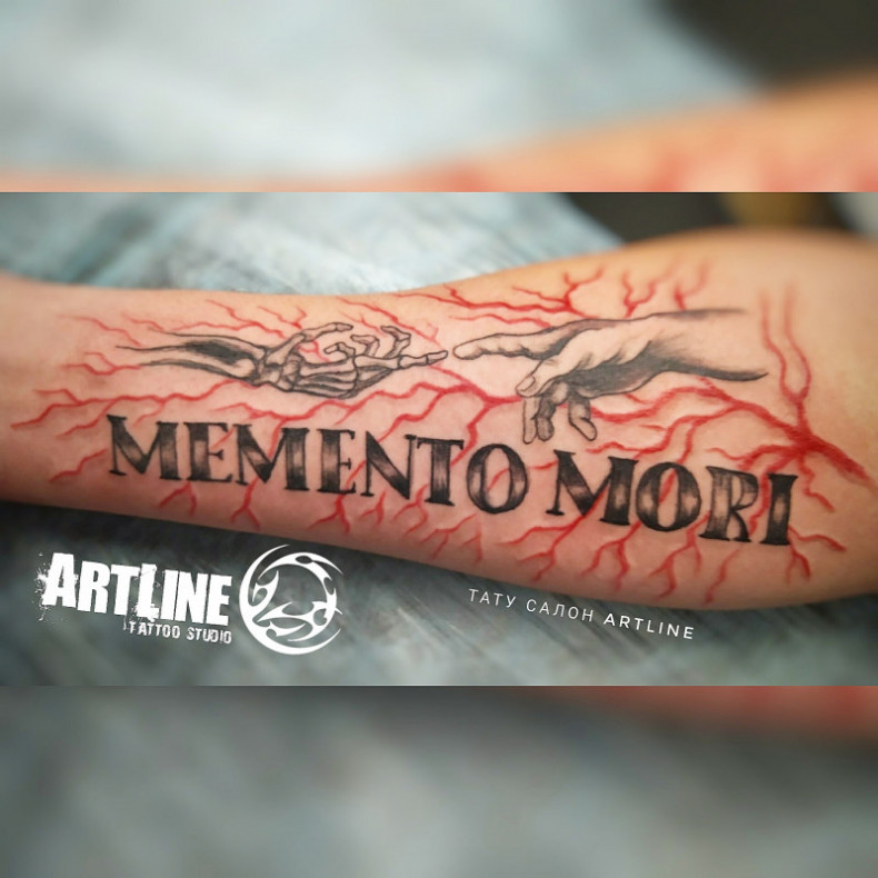 Memento-Mori-Tattoo, photo - Tattoo-Meister Barb Tattoo