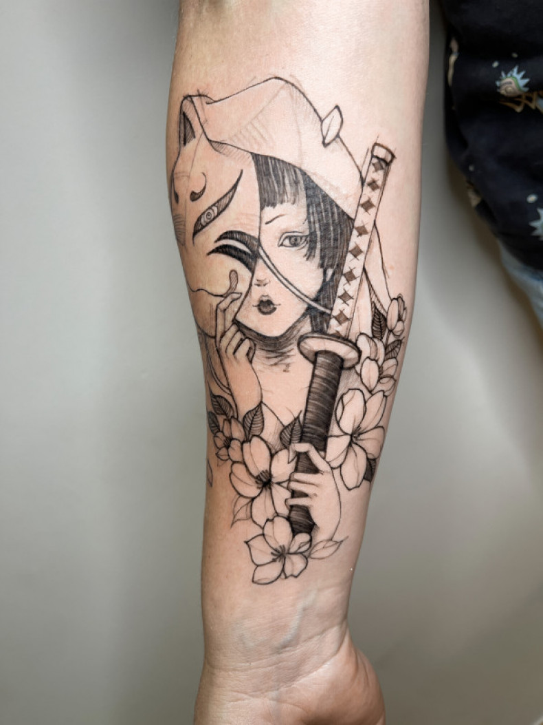 Ramię katana kitsune, photo - Tatuażysta Barb Tattoo