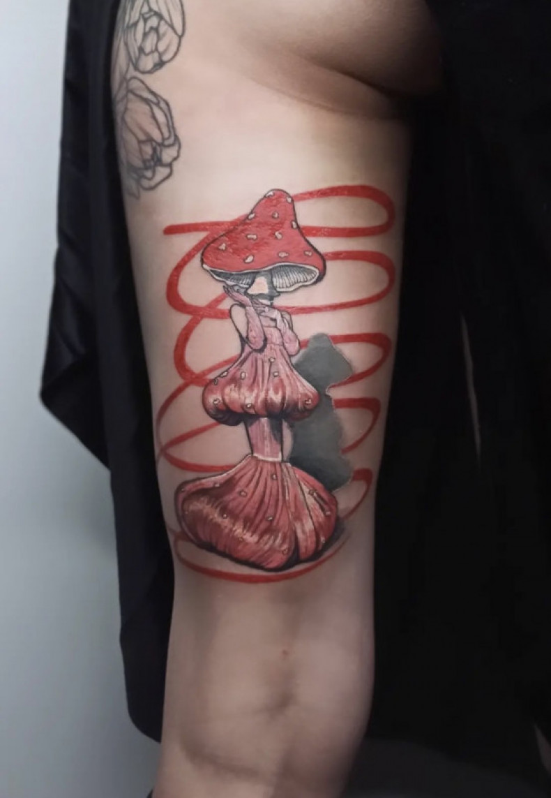 Mushroom leg colorful, photo - Tattoo Master Barb Tattoo