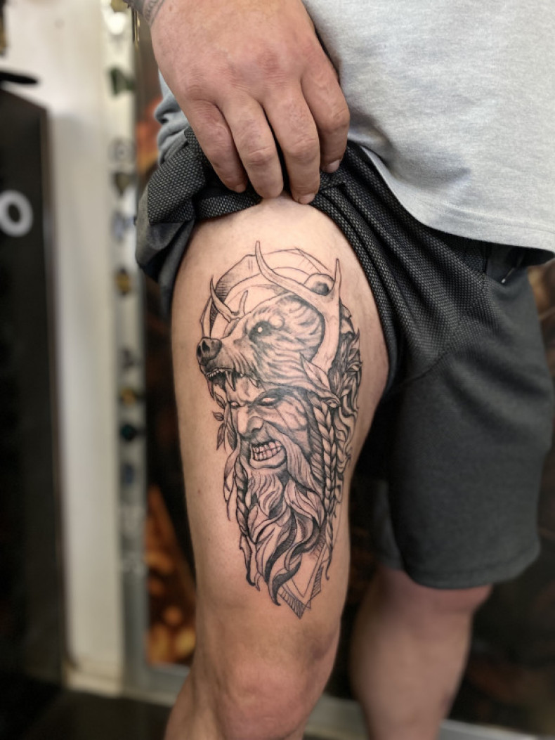 Niedźwiedź na nodze Słowiański, photo - Tatuażysta Barb Tattoo