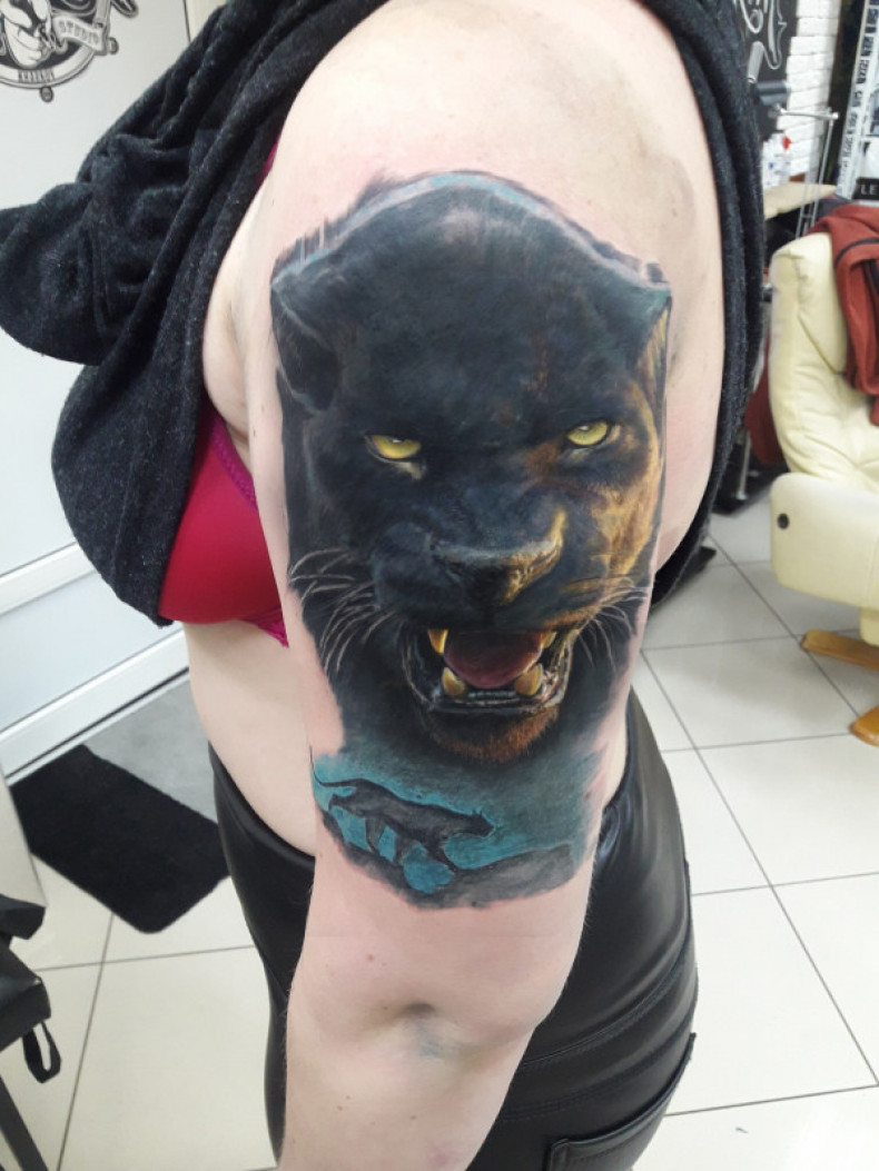 Shoulder panther realism, photo - Tattoo Master Barb Tattoo