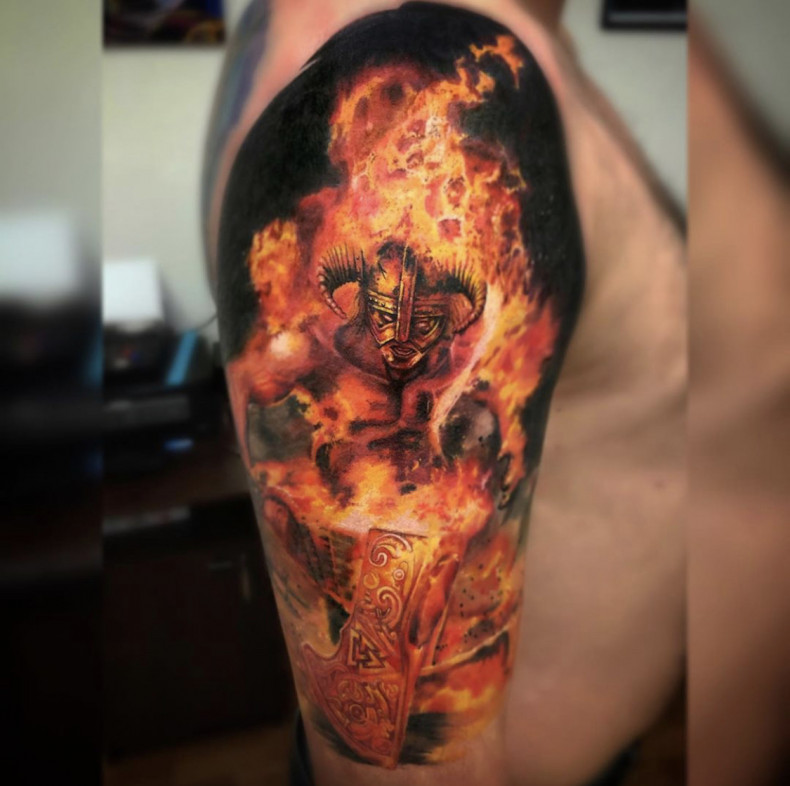 Warrior shoulder fire (flame), photo - Tattoo Master Barb Tattoo