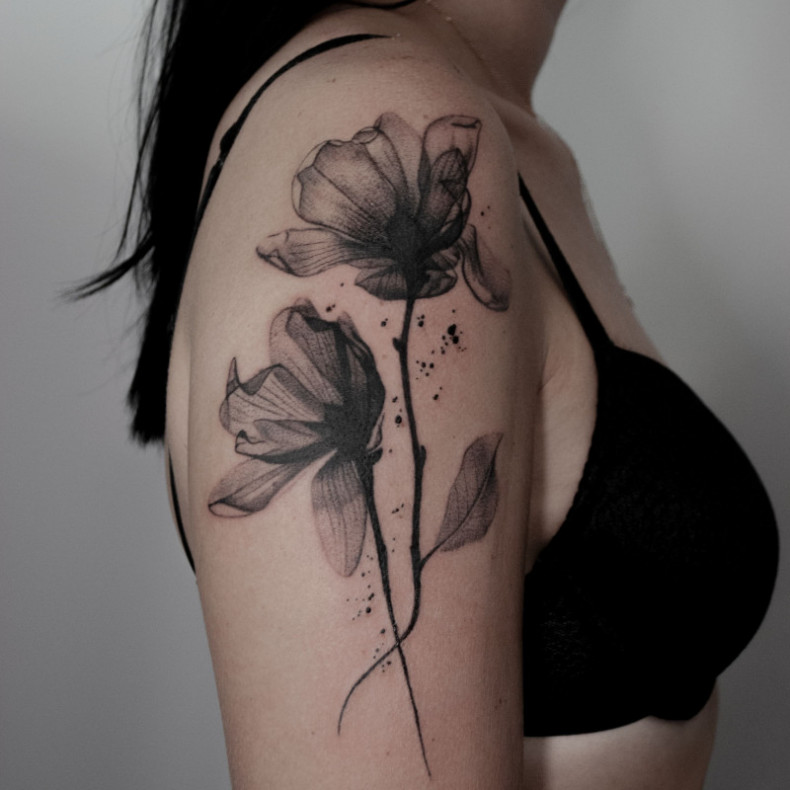 Mohn Schulter blume, photo - Tattoo-Meister Barb Tattoo