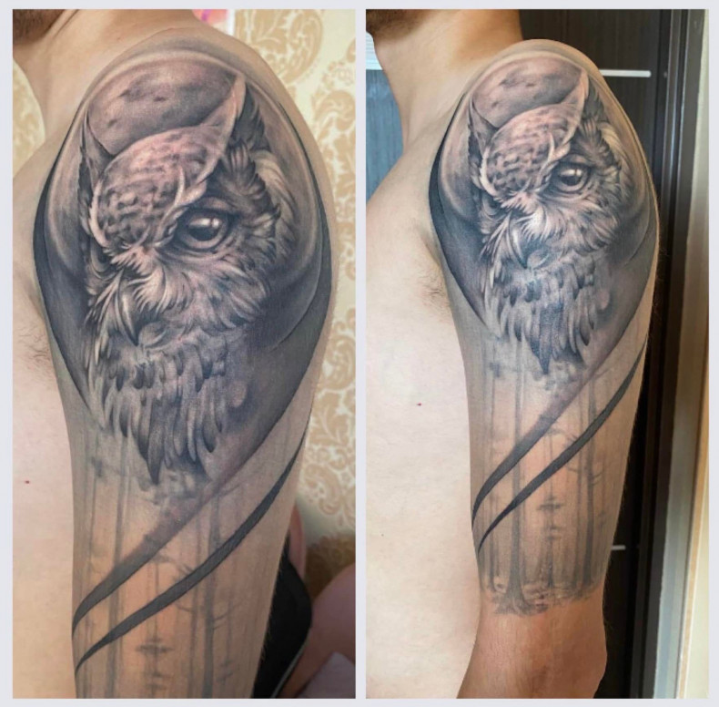 Czarny szary szare mycie na ramieniu, photo - Tatuażysta Barb Tattoo