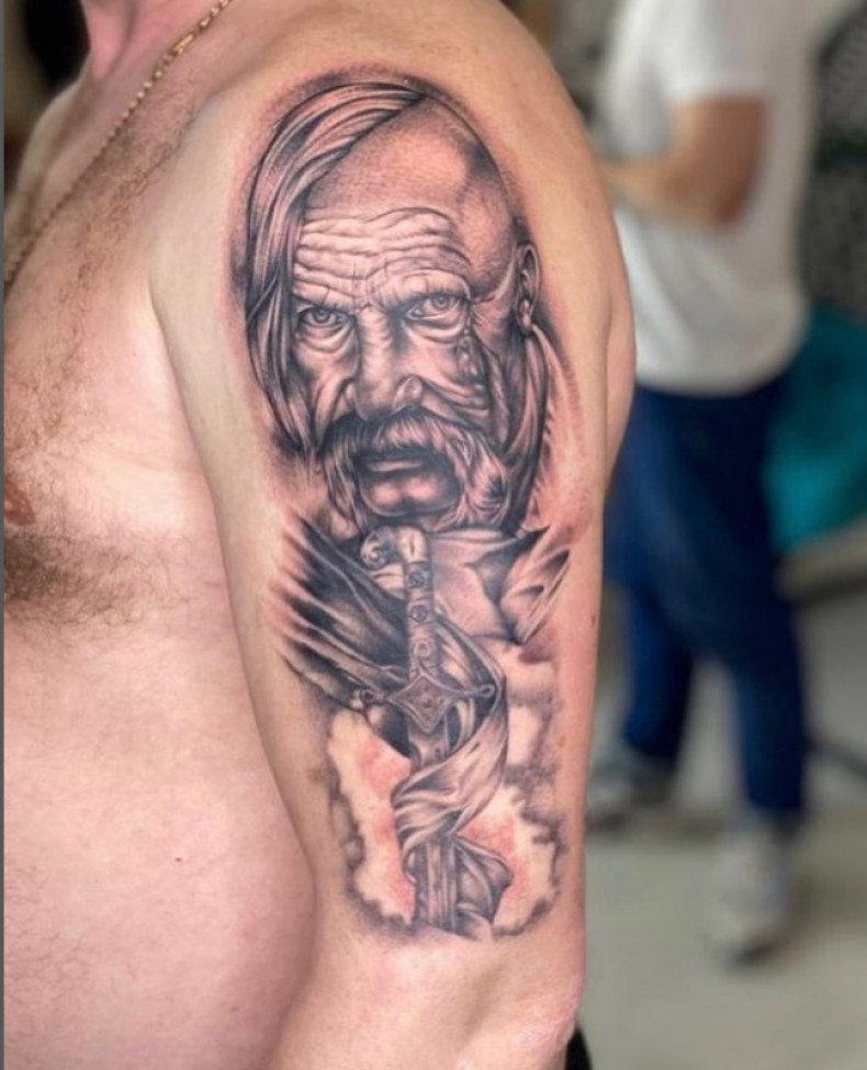  , photo - Tatuażysta Barb Tattoo