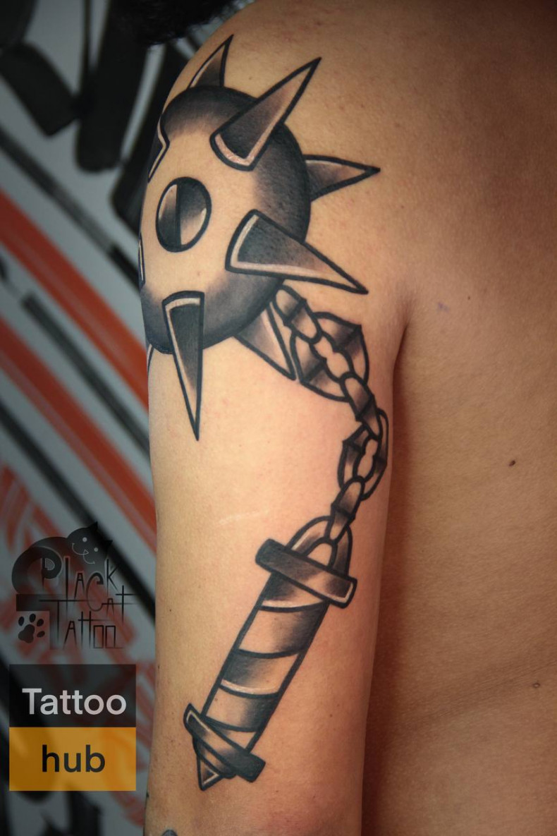 Shoulder chain, photo - Tattoo Master Barb Tattoo